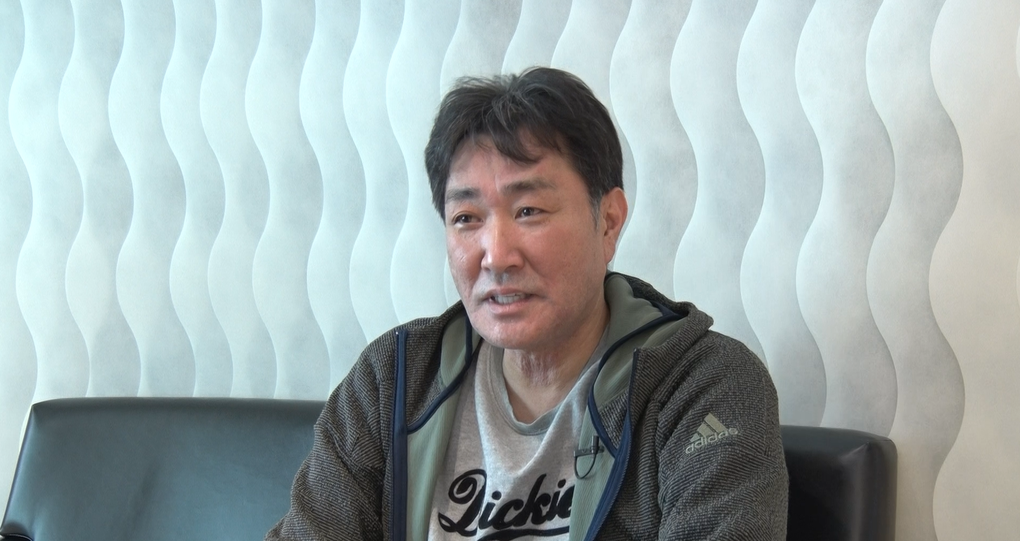 治療後のインタビューに答える患者様